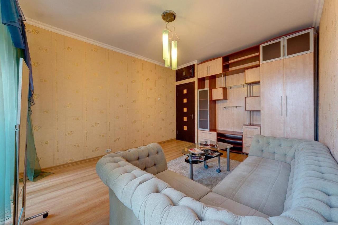 Apartments With Three Rooms On Shevchenko Blvd 基輔 外观 照片